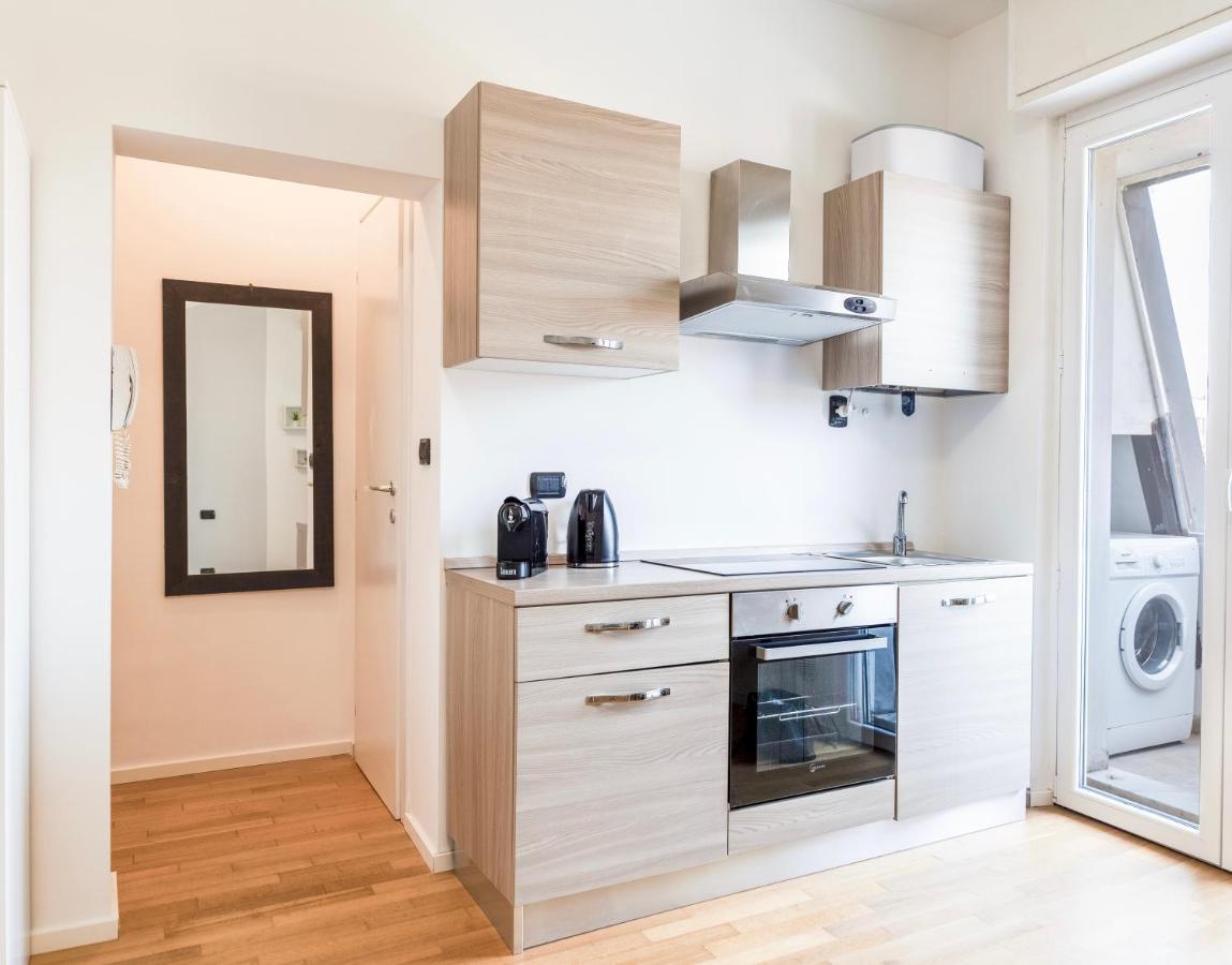 Milano -Duomo 13 Min, Netflix E Wi-Fi Apartamento Exterior foto