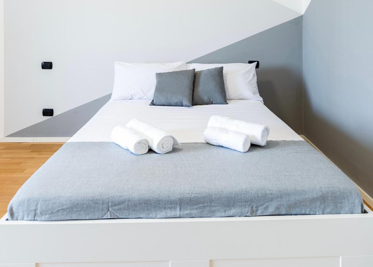 Milano -Duomo 13 Min, Netflix E Wi-Fi Apartamento Exterior foto